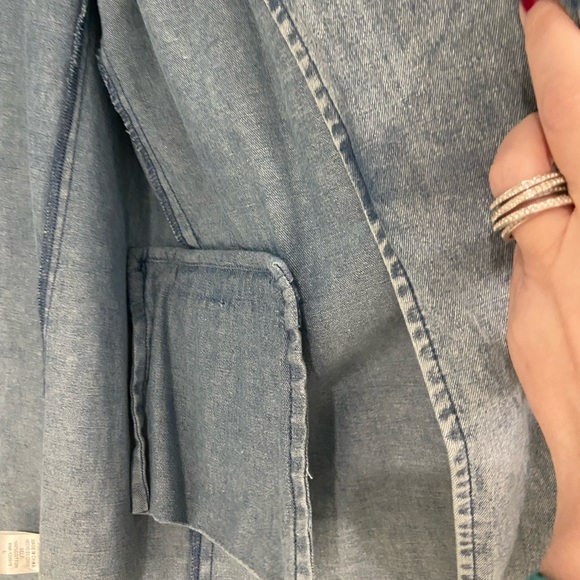 Entro large denim jacket Designed by Karl Lagerfeld - Picture 3 of 11